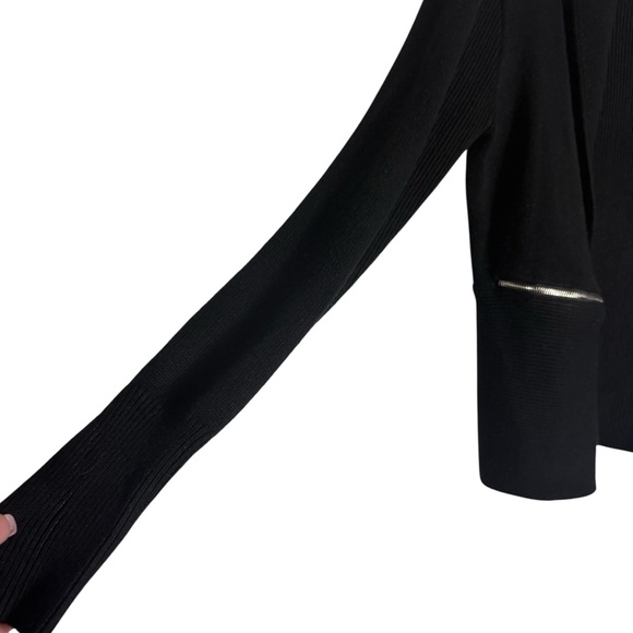 CARMEN MARC VALVO Open Front Cardigan with Zipper Details in Black Size MEDIUM - Picture 5 of 7